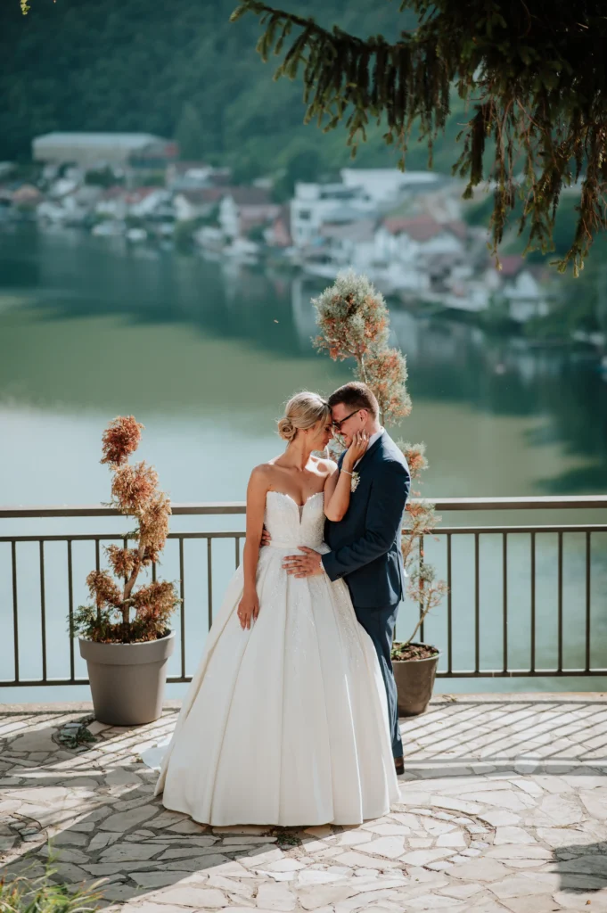 Fotografisanje vjenčanja u Doboju, Vlasenici, Tuzli, Milićima, Bijeljini i Zvorniku